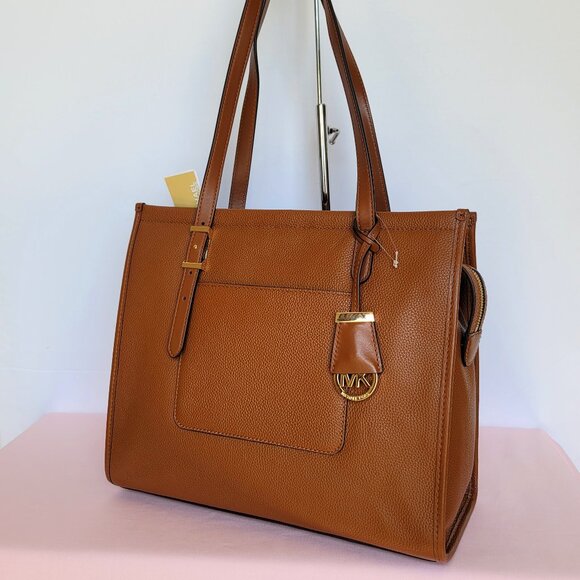 MICHAEL KORS Darien Pebbled Leather Medium Tote w Front Slip Pocket- 🎈SALE $178